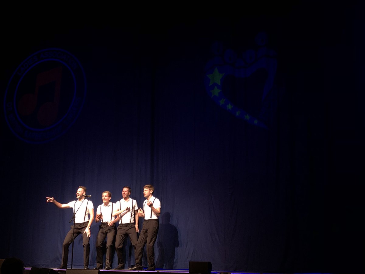 EBC2017's tweet photo. Euro QT 18 Kavaliersdelikt from @BinG_Barbershop sing Rock This Town &amp; Spend My Life with You #LABBS17 #EBC17 https://t.co/1nVaEGfHFJ