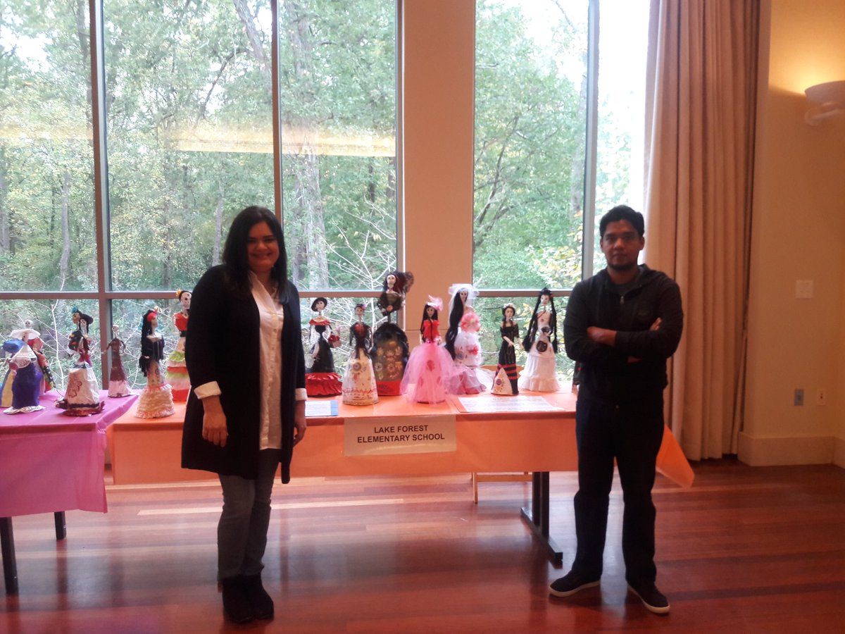 Very proud of our very talented Lake Forest mothers <a href="/LakeForestPTA/">Lake Forest PTA 💙🦁</a> <a href="/montenegrofcs/">Ingrid Montenegro</a> <a href="/TBarton42/">Taylor Barton, Ed.D.</a>