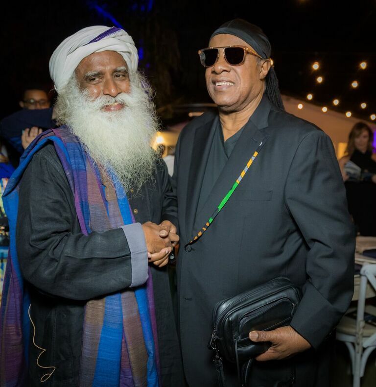 SadhguruJV tweet picture