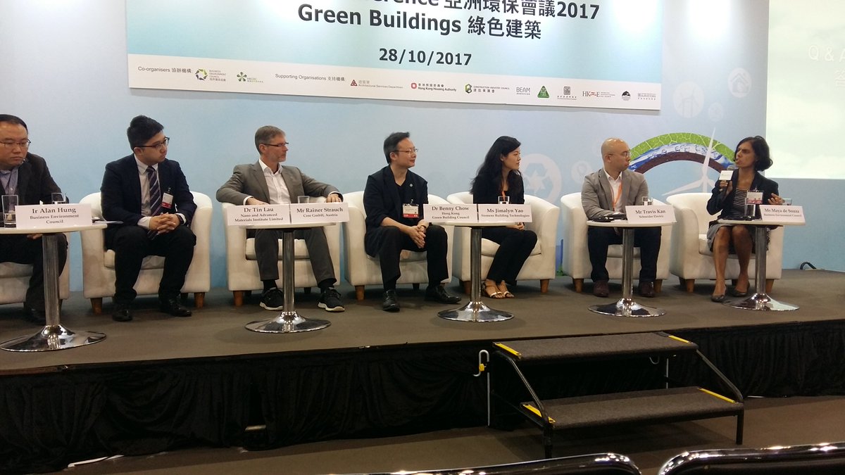 Enriching talks at HK Eco-Expo on Green Buildings with #Schneider, #Siemens, #BEC Business Environment Council, #GBC Green Building Council and #Cree GmbH: How to save energy on new smart buildings