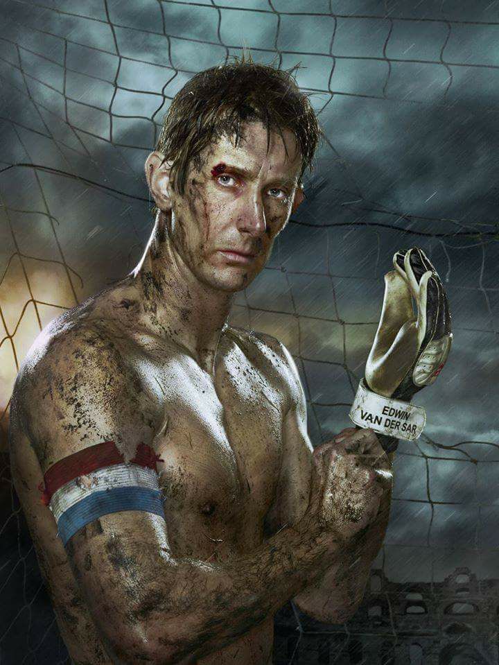 Happy birthday, Edwin Van der Sar! The oldest player in history to win the Premier League. Legend. 