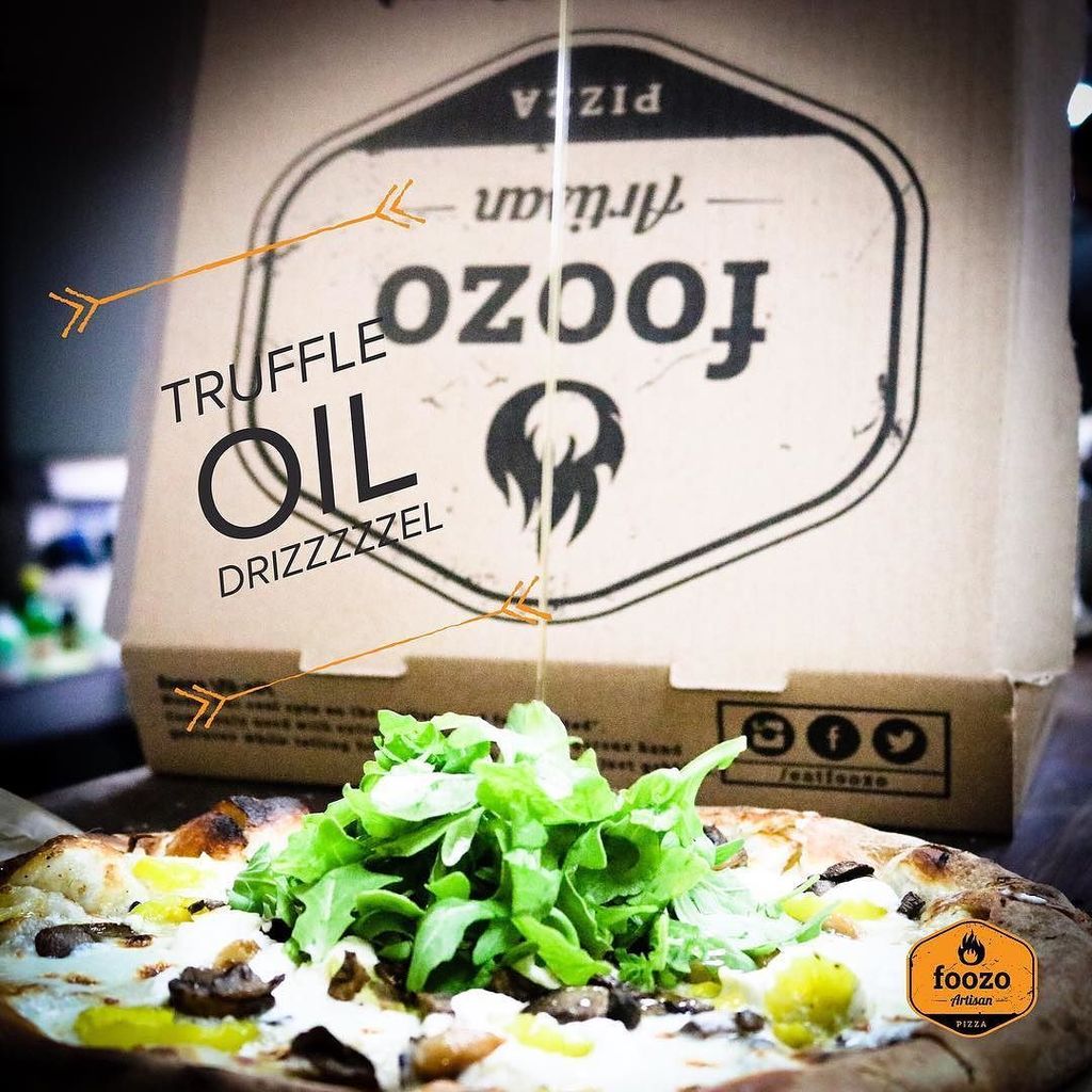 eatfoozo's tweet photo. Did you add to your pizza truffle oil?
.....I hope u did!!! It’s #amazing #melturheartout #foozo #sundaymood #neww… https://t.co/hZIBl0uGsr https://t.co/z8Jy2V33HP