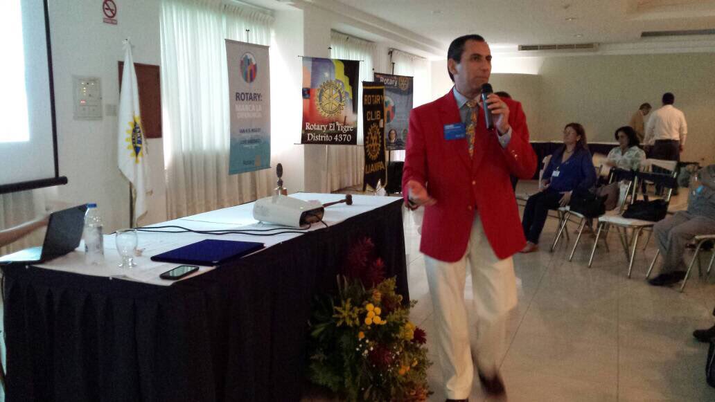 4370Rotary's tweet photo. Andrés Baffigo PGD del Distrito 4380.Pautas para vender la marca #Rotary #GenteDeAccion #Distrito4380 #Distrito4370 #FelizDomingo https://t.co/sS5IN1TW1d