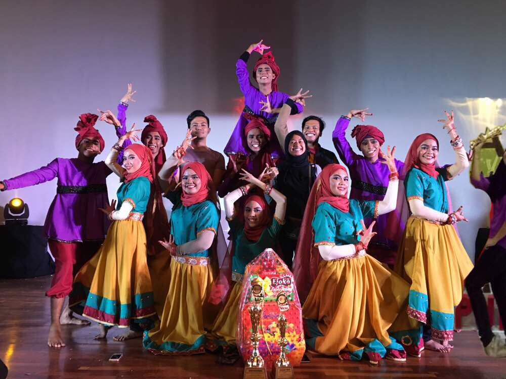 MimeyFirdaus's tweet image. Korang buat aku berat tinggalkan korang..  #finalyearlife.. Love u gaiss!!  Love SETA!!!