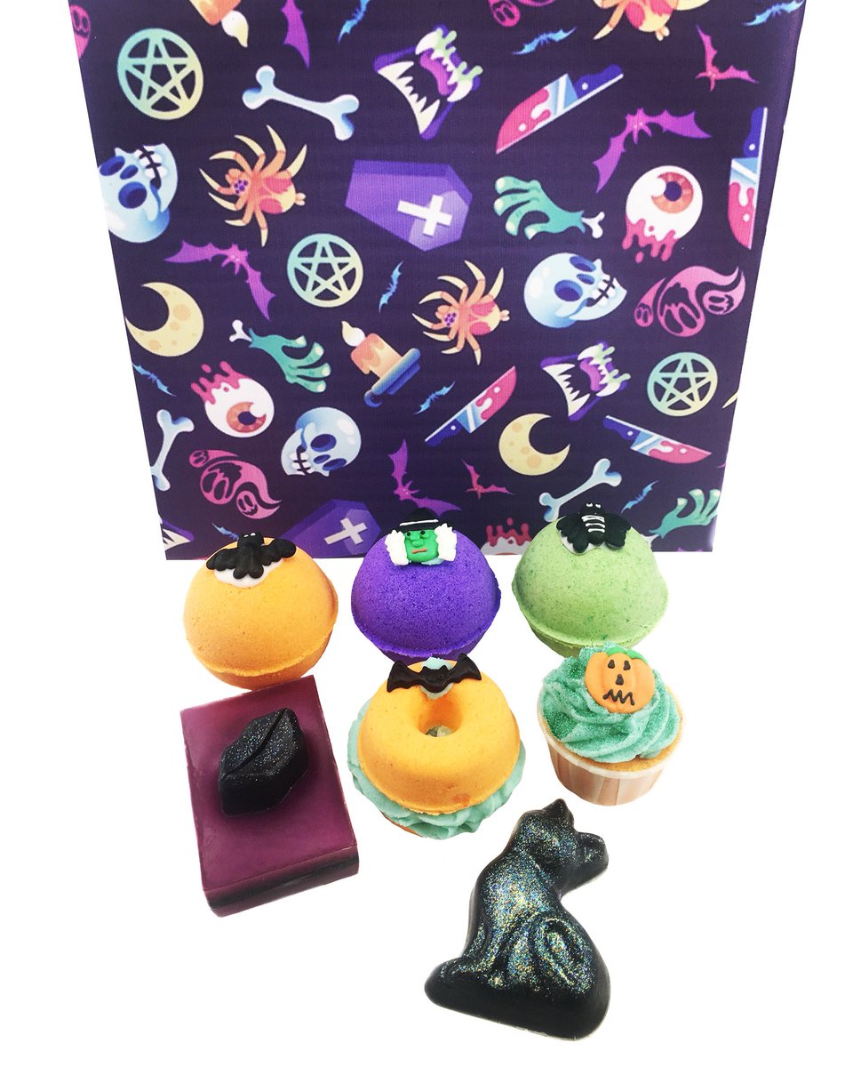 bathcandyuk_'s tweet photo. Are you ready for Halloween 🎃 https://t.co/RzURSUL2lf