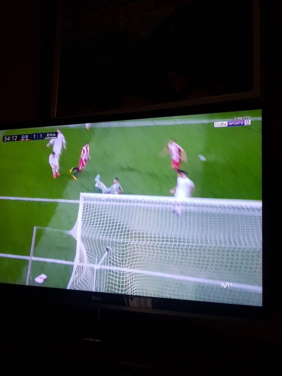 sepmias's tweet photo. Somi Girona !!!min55 1-1 #GironaRealMadrid https://t.co/WvNucI8GfW
