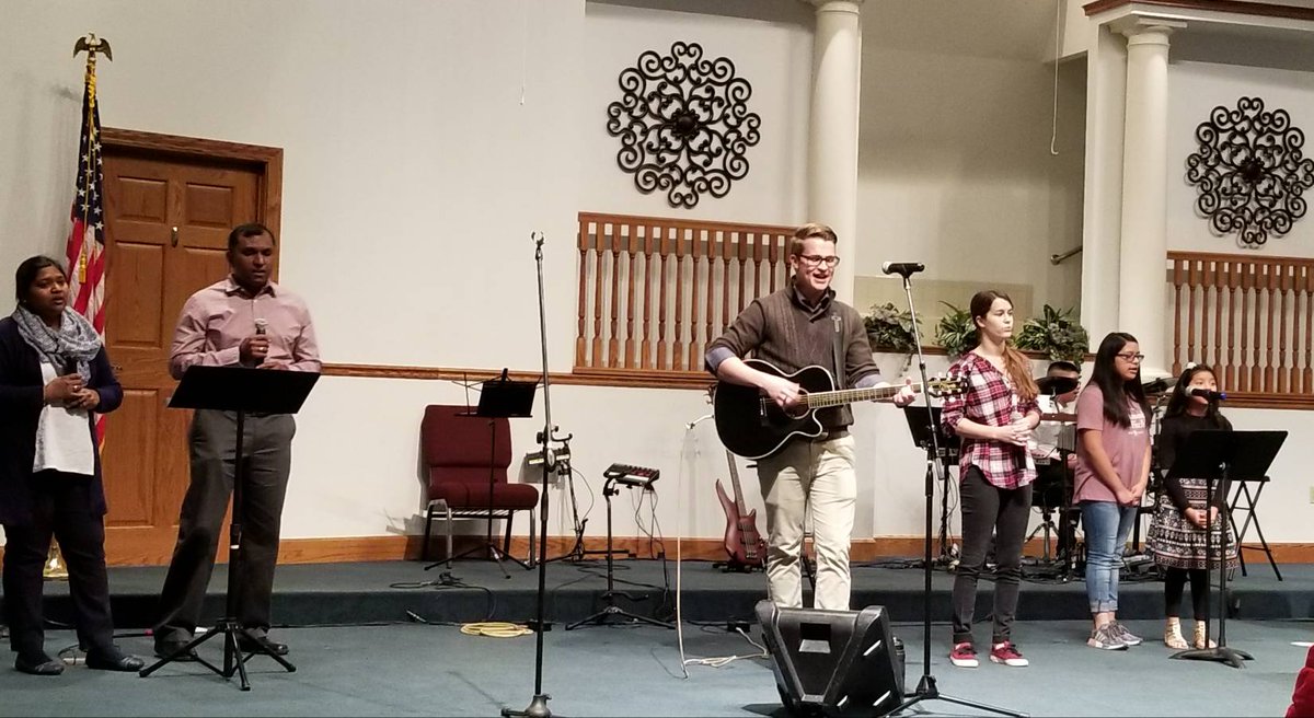 frantras's tweet photo. Incredible taste of heaven in our worship at Lakota Hills! #FourLanguages #Rev7:9 #LHBC #blessed https://t.co/fMR7Up5GmB
