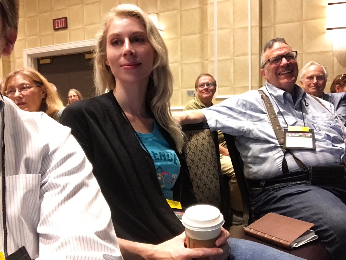 sophialmoreau's tweet photo. When you get photo bombed by Richard Dawkins #CSIcon2017 #cfi https://t.co/fy4p7d5vV0