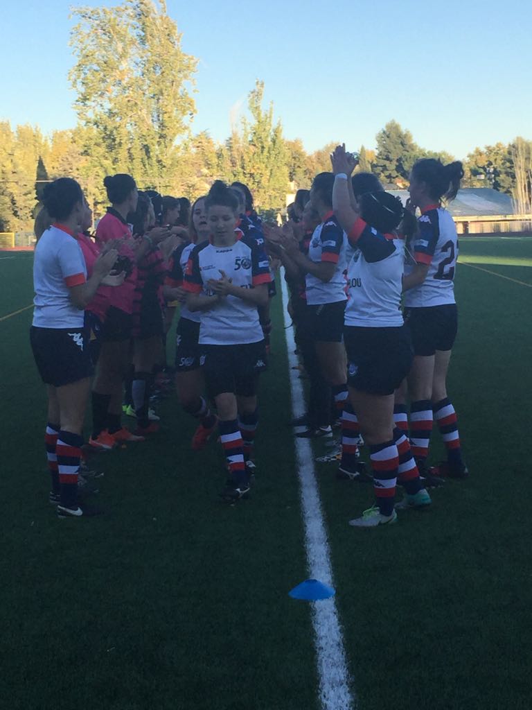 rugbyliceofem's tweet photo. 🏆 RESULTADO FINAL 🏆@rugbyliceofem 32-5 @RugbyAlcorcon . ¡Enhorabuena, chicas! 🔵⚪️🔴 #AllezLycée #2de2 #Rugby #DesarolloFem (📷 Poderosa) https://t.co/t5NbNB5Tot