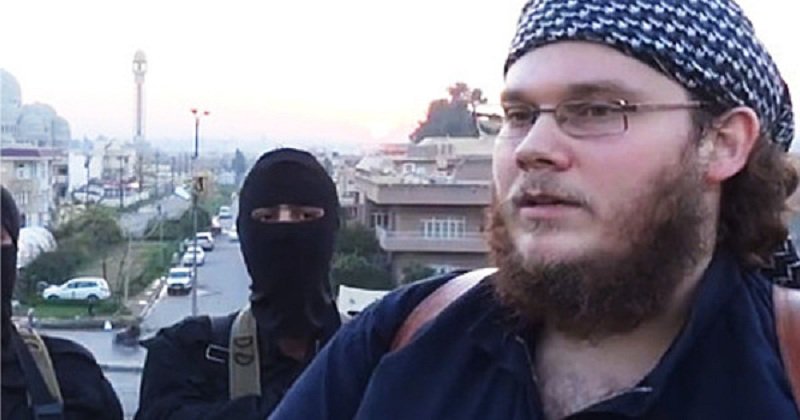 OnlineMagazin's tweet photo. 🆘‼️😂😈 Oh dear! Haha! "Overweight German Man who joined ISIS says they used him as Sex Slave!" You get what you want! https://t.co/E2YEqgHAlX https://t.co/ioX60fXUcL