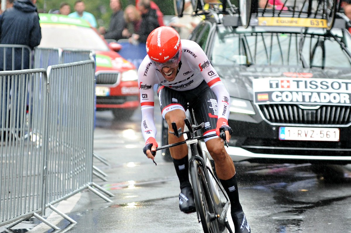 HoTGoMezpro's tweet photo. @albertocontador @TrekSegafredo #letour2017 @ciclismo200 @AuBonDossard @letourDUS #TDF2017 #tdf #cycling #cyclisme https://t.co/wZyD8S9bX6