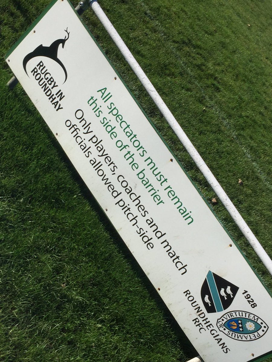 CY_RFU's tweet photo. Out and about this morning with a call into @RoundhegiansRFC #TeamCentral #futureofrugby #topsigns https://t.co/Qy1sg9KI9n