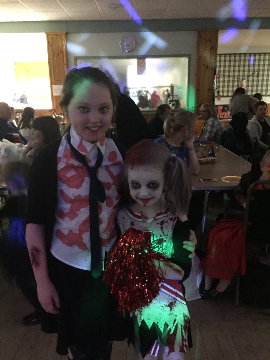 stpats_pta's tweet photo. More fun and games at our Halloween family party @StPatricks_PS @Nursery_StPats https://t.co/CrjfaCK5BK