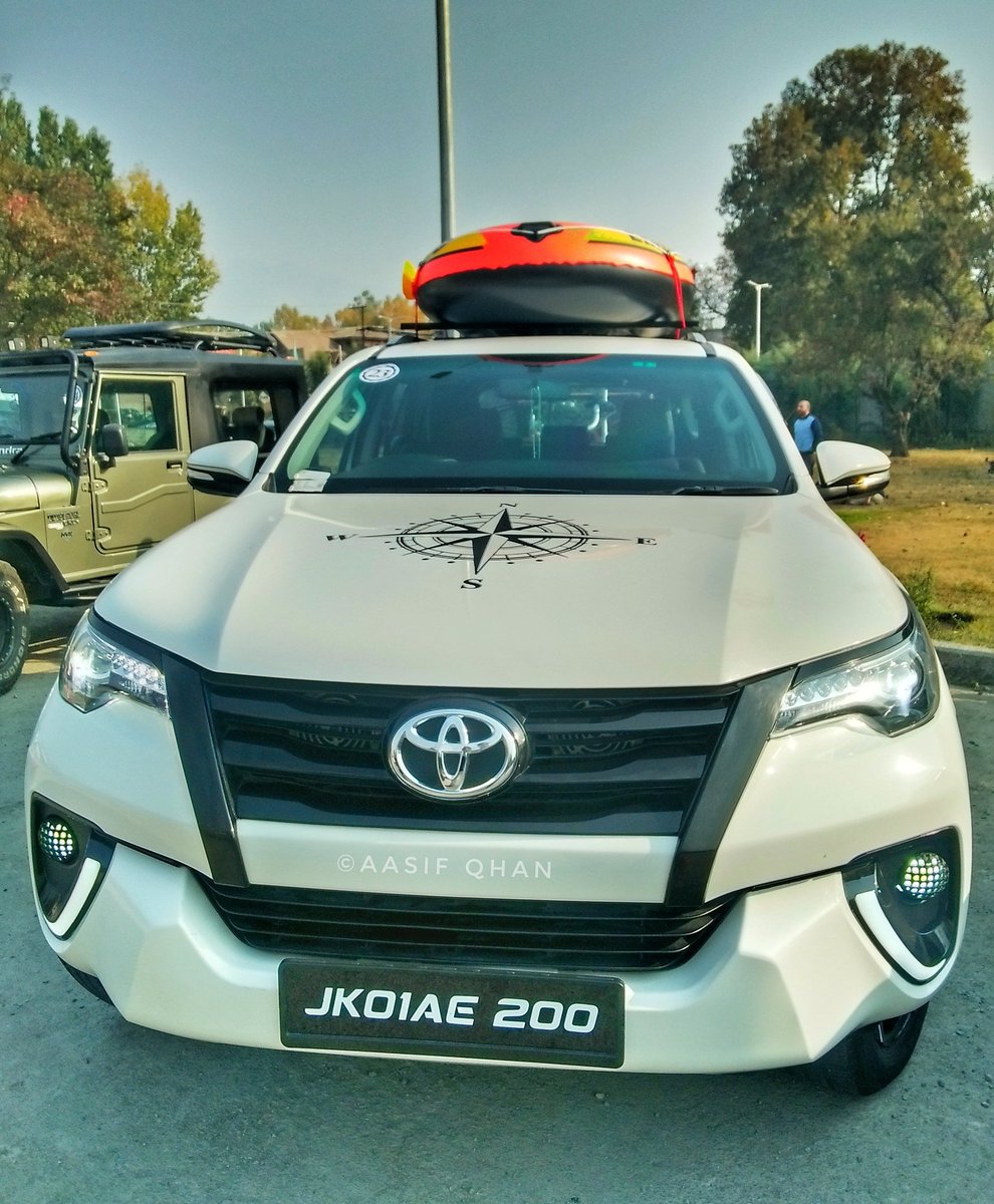 Aasifmohammadk's tweet photo. 💕
#kashmiroffroad #bigfmsrinagar #bigevolution #motorcafe #jeepcompass #jandkheadliness #jktourism #alphamale #greaterkashmir @927BIGFM https://t.co/5dn4Q0SG94