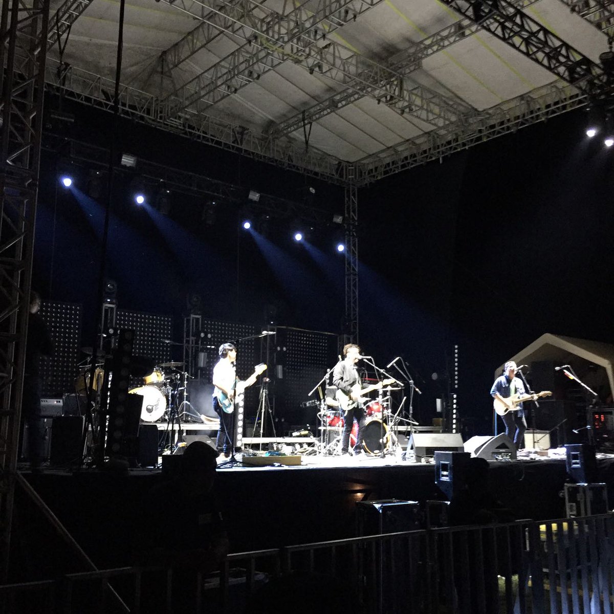 AlejandroWarner's tweet photo. Gran Noche la de ayer en Cancún en el concierto de @cafetacvba
#ahcnetwork #Coordenada981 https://t.co/bN5CEia17B