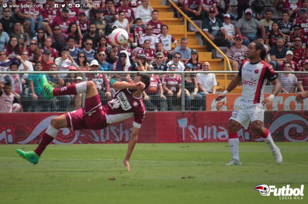 FutbolCR's tweet image. #JornadaRosa #ClasicoCR #SAPvLDA 2️⃣0️⃣
Con autogol y golazo @SaprissaOficial vence a @ldacr
 
Sígalo #enVivo:
⏱🎙📊→ goo.gl/MUvzSa
