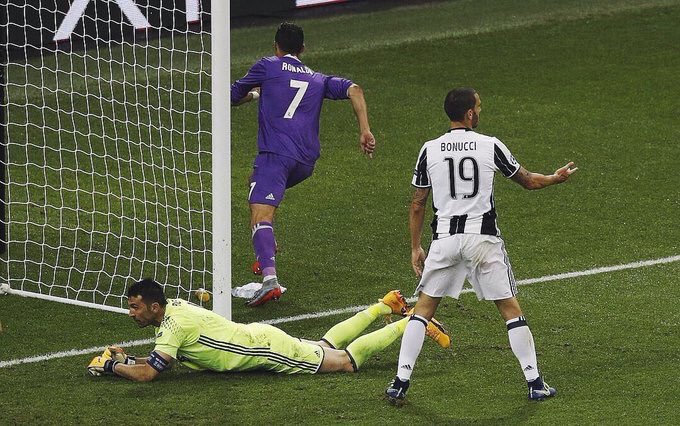 <a href="/FH_MHY/">فهد المحياوي</a> 

الجواب سهل ، فحل العجوز