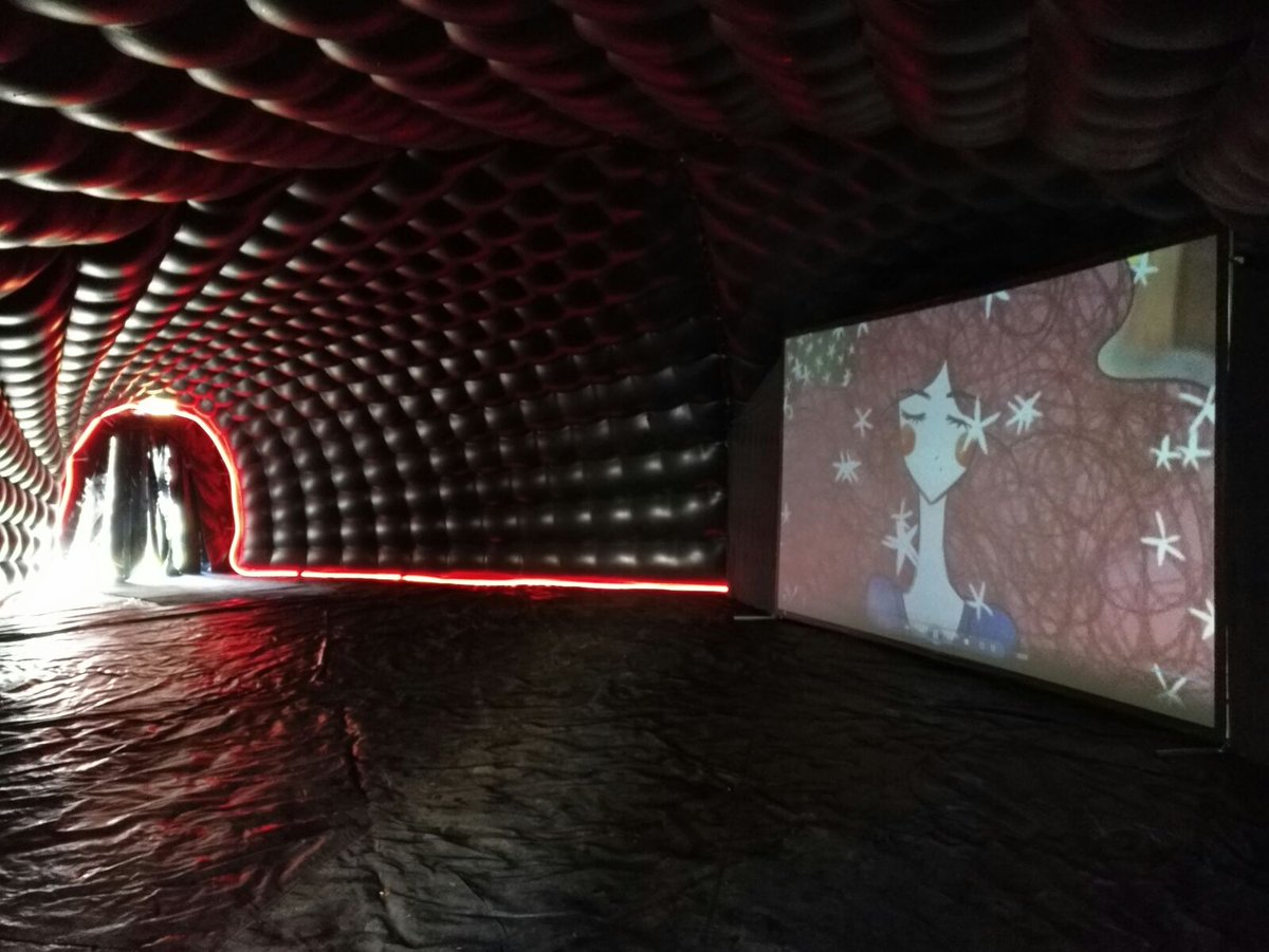 delgado_artist's tweet photo. Common Ground Screening as part of #Platforma2017 #artistsinexile  @Qisetna @delgado_artist https://t.co/nCjdZJEfiZ