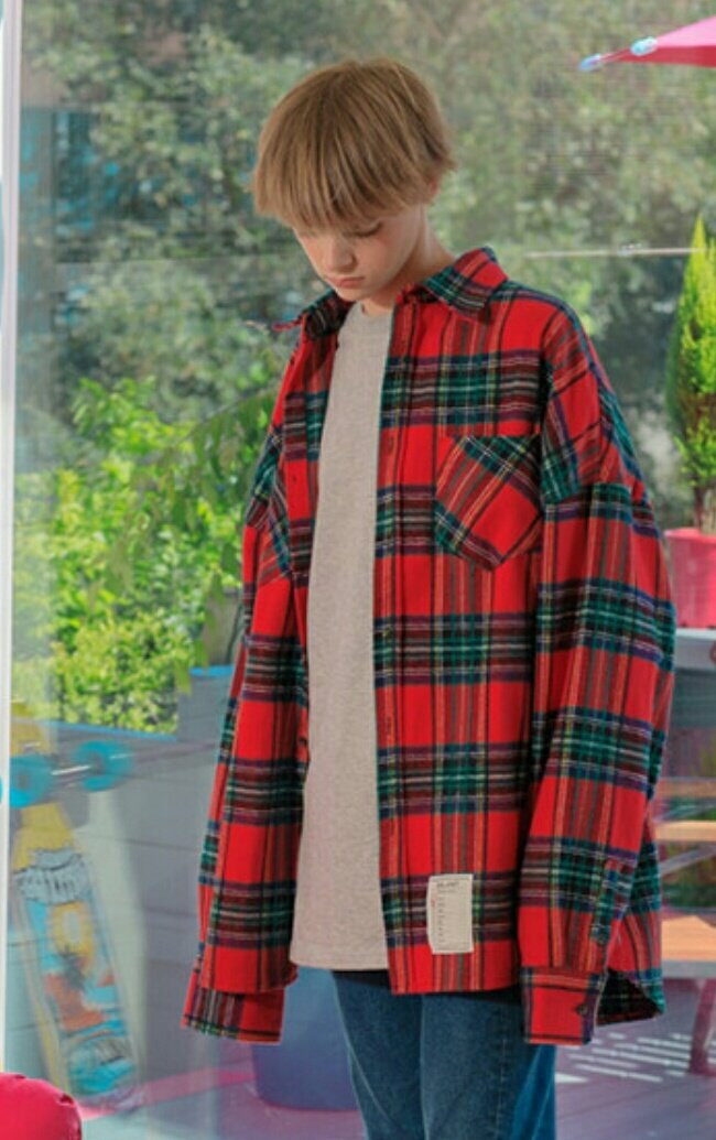 elfairies's tweet photo. #Eunhyuk wear #BALANT unisex Madras Check Road Trip Shirt - Red type (Price : $175.00) https://t.co/WieRJP22AI
