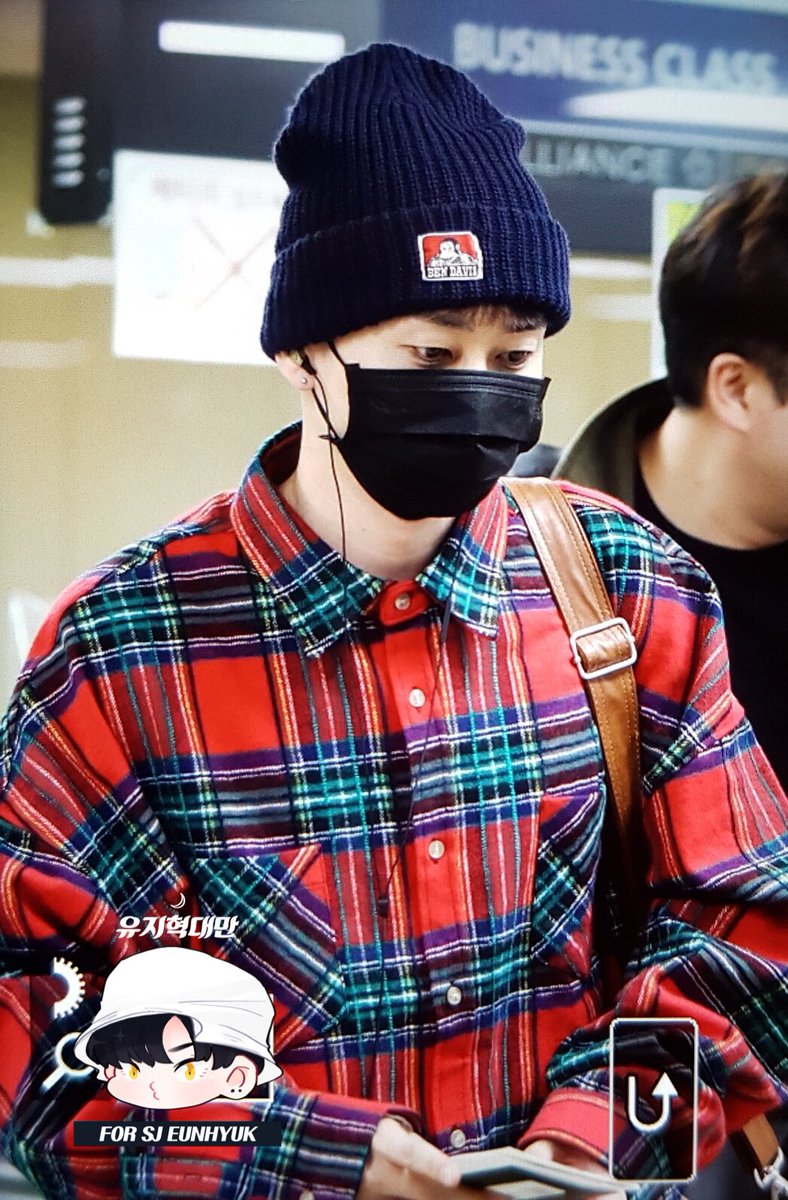 elfairies's tweet photo. #Eunhyuk wear #BALANT unisex Madras Check Road Trip Shirt - Red type (Price : $175.00) https://t.co/WieRJP22AI