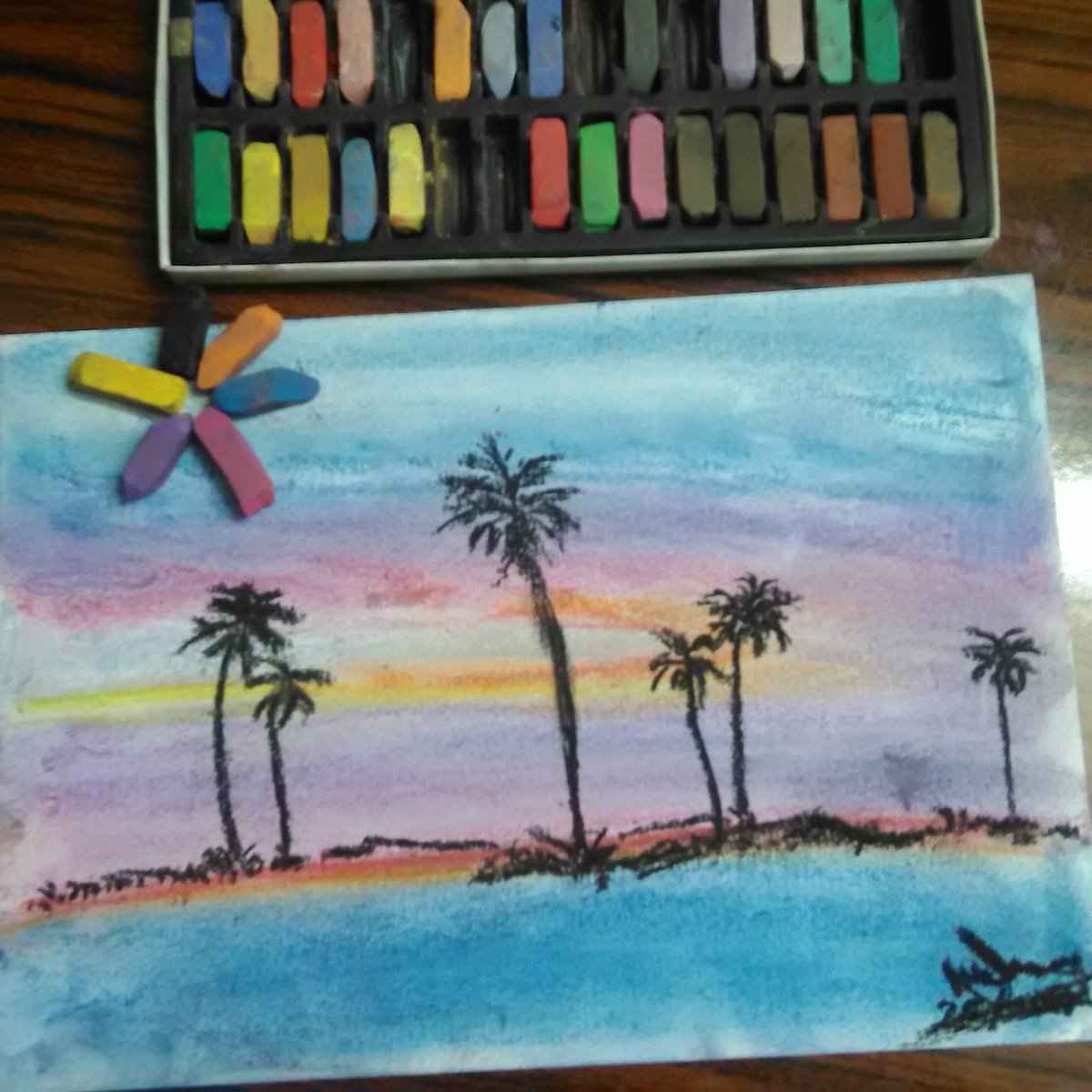 awalaa809's tweet photo. New drawing 😍🎨
#soft_pastel #colours https://t.co/EehVUAfLFe