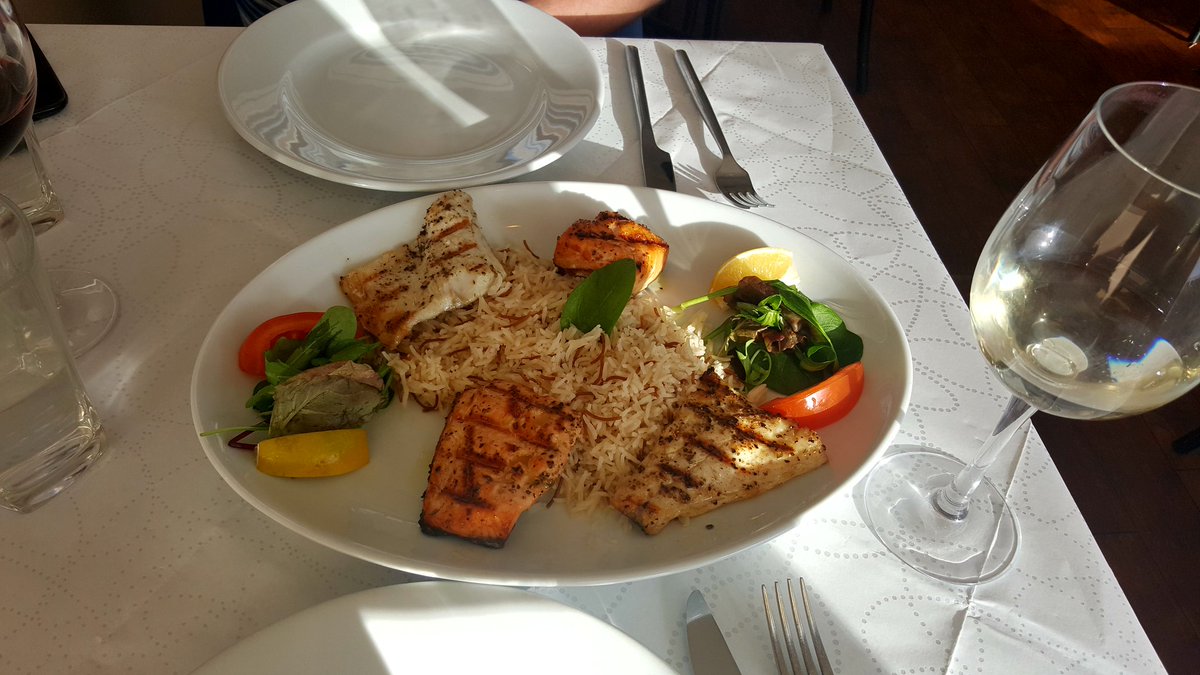 DonnaCKE's tweet photo. Thanks for the delicious fish meze today for my birthday. Your food is so tasty! @olivetreegreek #bookit #dinehere #highlyrecommend https://t.co/1UrXf3BpSH
