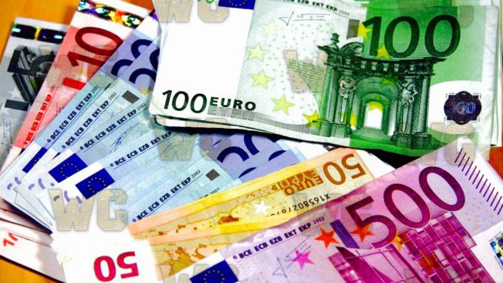 WigYT_'s tweet image. #Concours Paypal 🍀

.

Remporte 25€ 💶

.

Rt + Follow @WiniGame 🍀

.

Tirage : Dimanche prochain à 19h ⏰