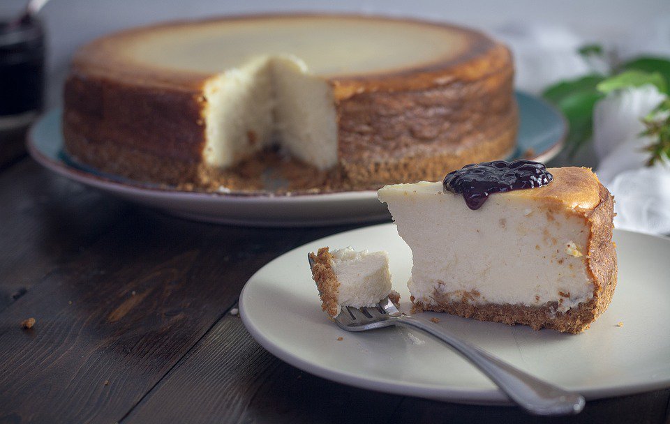 1800Bakery's tweet photo. Who knew? - "There is some evidence that cheesecake might have been made as far back as 2000 BC in Greece..."

https://t.co/kKQHXNenTi https://t.co/XodyyhtBH1