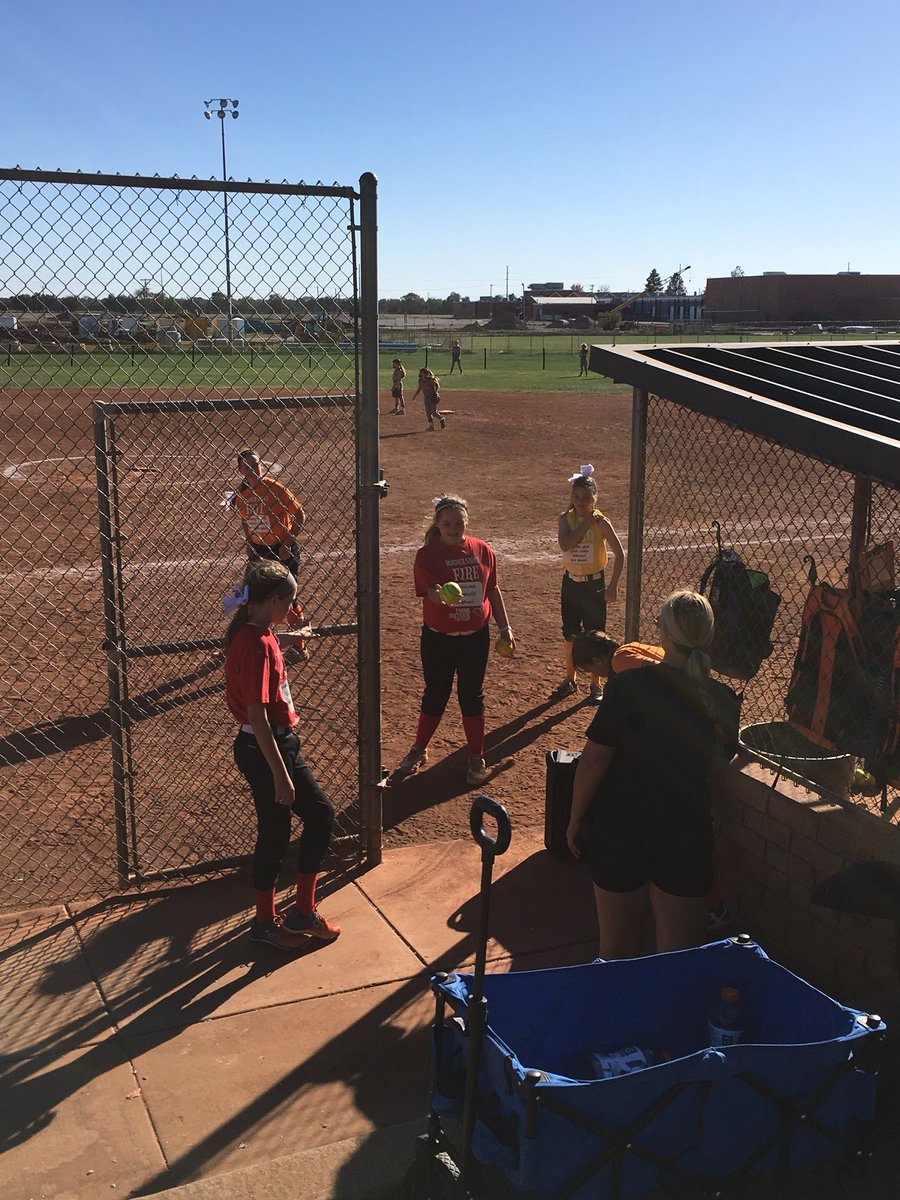 lacyndab's tweet photo. @PlayMSP #2017MonsterBash #kansasbluesox12UB https://t.co/NGkK5FcYhh