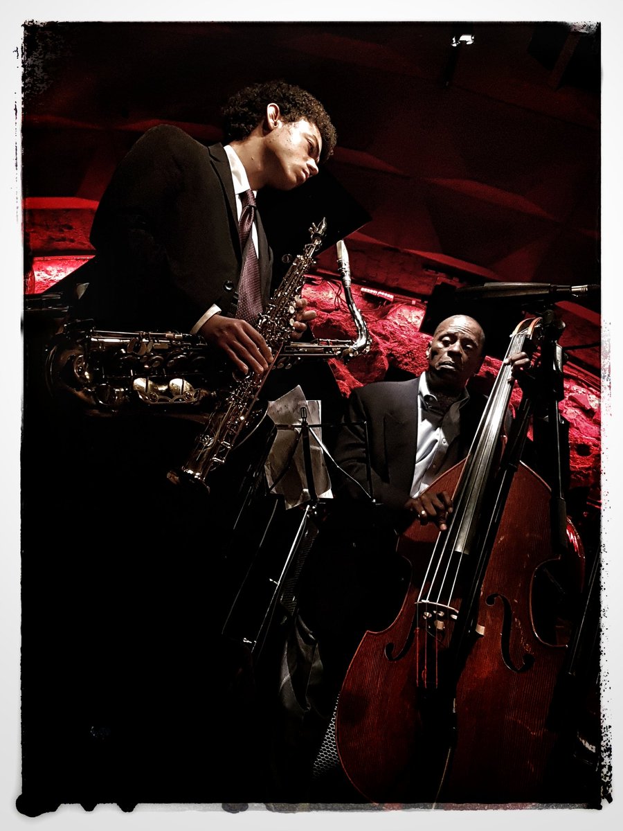 Joan Carles-JazzC (@jazzcfree) on Twitter photo Emilio Modeste & Curtis Lundy in Wallace Roney 5tet in <a href="/JamboreeJazz/">Jazz Jamboree</a>.
#fotosconmoviljazzc #mobilephotograhy #jazz
Photo by JazzC. Emilio Modeste & Curtis Lundy in Wallace Roney 5tet in <a href="/JamboreeJazz/">Jazz Jamboree</a>.
#fotosconmoviljazzc #mobilephotograhy #jazz
Photo by JazzC.
