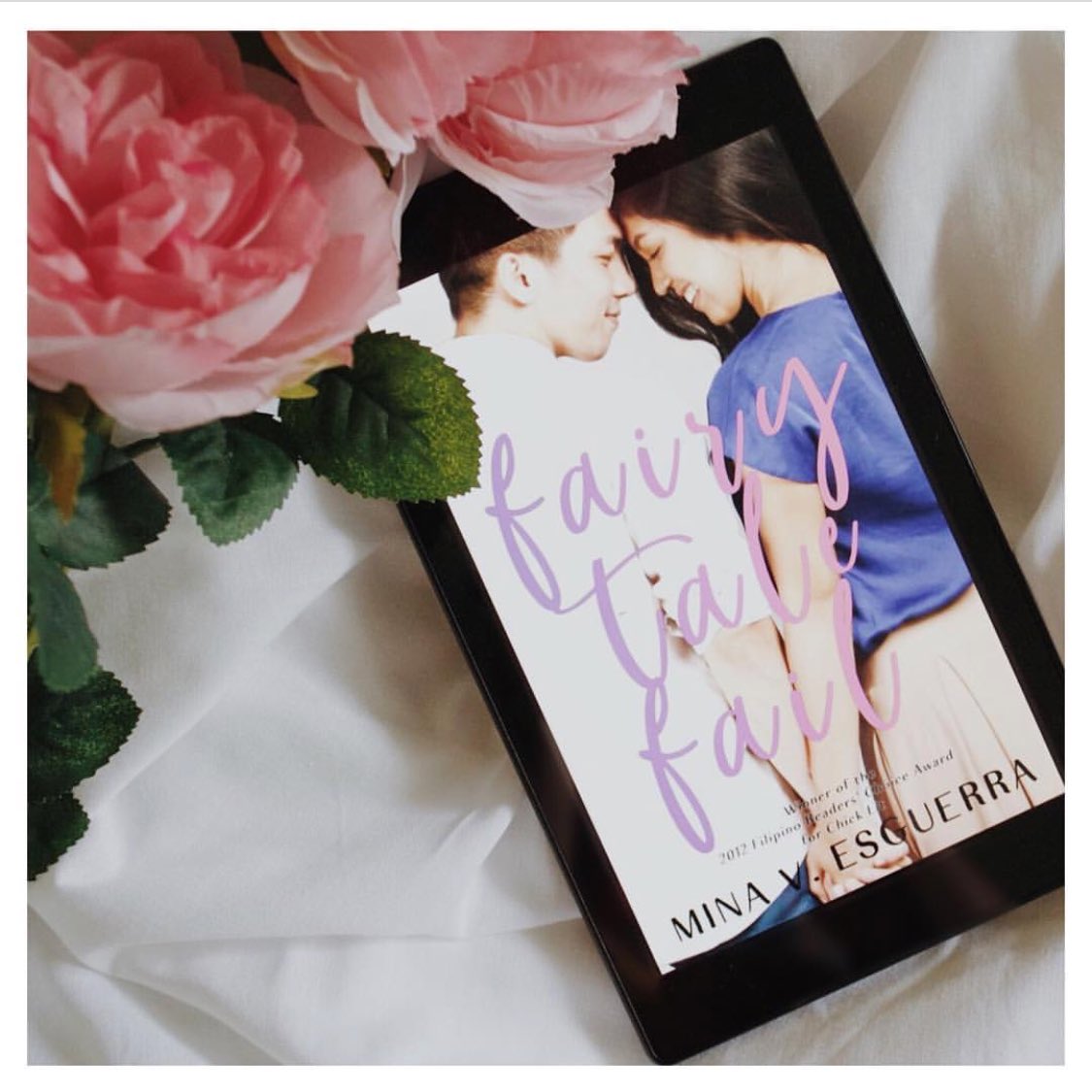 krissss_00_'s tweet photo. Happy birthday to the queen of my favorite romance novels @minavesguerra !!! Will never stop recommending #FairyTaleFail to EVERYONE! ❤️🎉 https://t.co/LgGI2fiUwX
