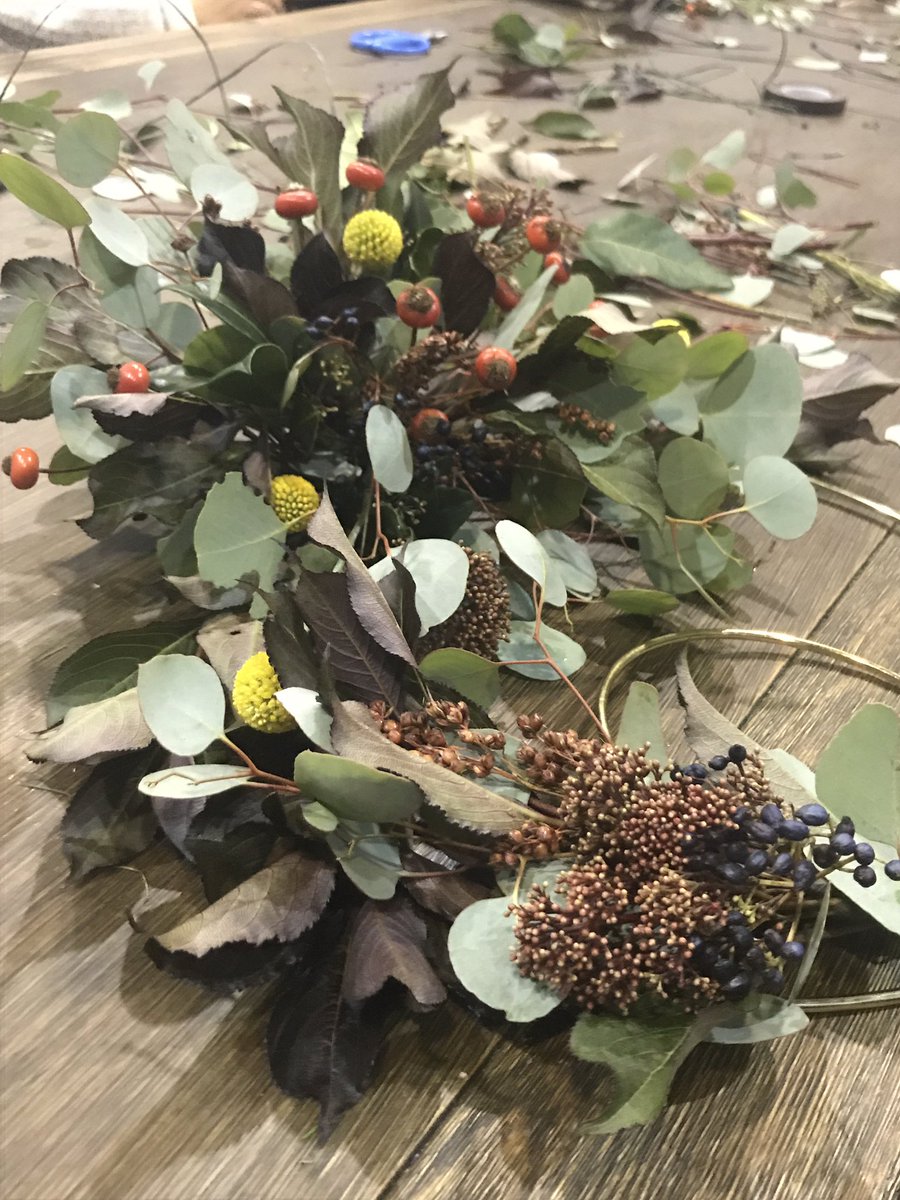 Vancouver Home Shows (@vanhomeshows) on Twitter photo Something beautiful at WORKSHOP! Ps. Have you noticed all the flowers around the show? We have <a href="/FlowerFactoryCa/">The Flower Factory</a> to thank for that! #VFHS17 Something beautiful at WORKSHOP! Ps. Have you noticed all the flowers around the show? We have <a href="/FlowerFactoryCa/">The Flower Factory</a> to thank for that! #VFHS17