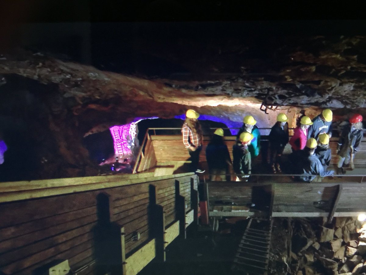 JasonBlohmAFS's tweet photo. Journey to the center of the Earth! #AlltForSverige #AlltFörSverige https://t.co/dYRRdZvFOv