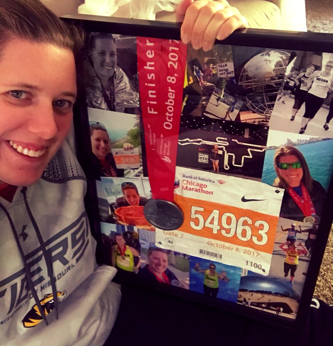maygunhill's tweet photo. @ChiMarathon #Marathon #RunChat #BobChat My latest creation! I like it! #Memories #Chicago #RunChi #2017 https://t.co/lrKzZucF4x