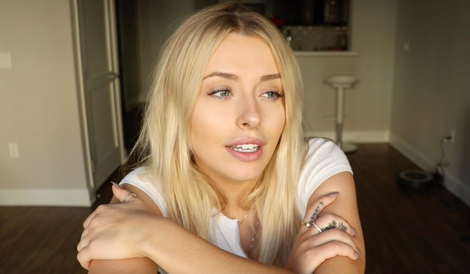 Watch corinna kopf's leaked NSFW photo on TwXstars