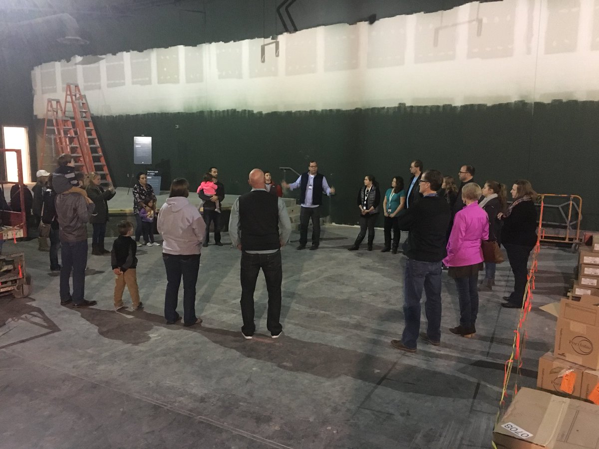 LKorrect's tweet image. Praying for the people of #southcounty #stl who will find a church to call home at The Crossing at Grant’s Trail. @crossingstl