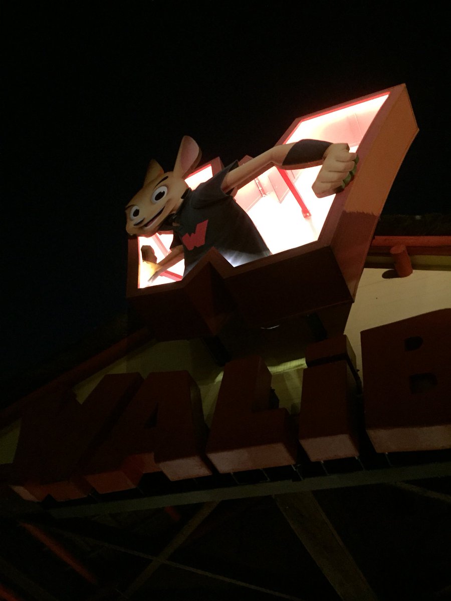 vastenaekel's tweet photo. Nocturnes @WalibiBelgium #haloween #horror #🎃@SSlabbaert #top https://t.co/4iYJuCXukE