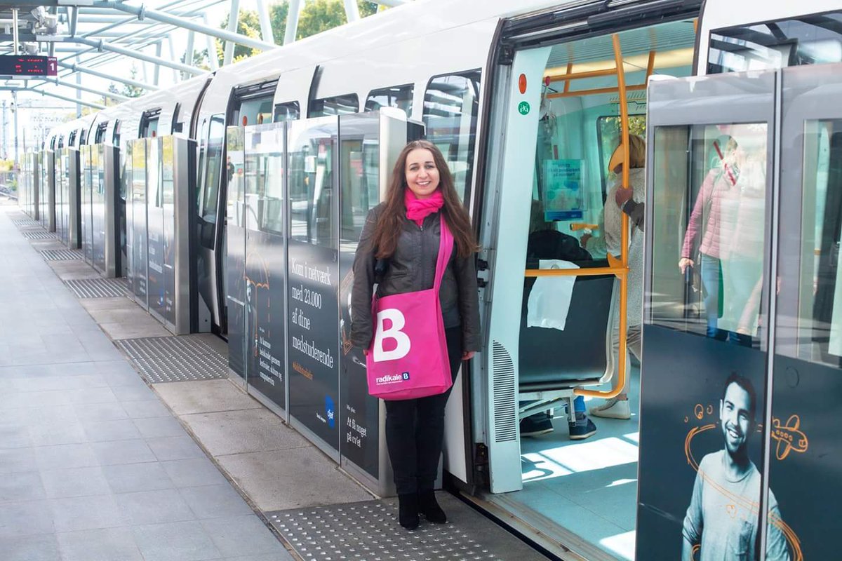 alinaprotsyk's tweet photo. Metro til TINGBJERG og HUSUM TORV 
#metro2700 #dkpol  #Kv17København #Brønshøj  #Husum #Tingbjerg #metro https://t.co/CUjAufR3CC