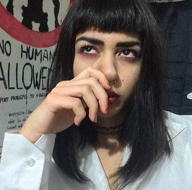 firefirefliesss's tweet photo. mia wallace of the poor ❄️👃🏻💉#goddamn #wherethedrugsat https://t.co/HKzmlDF2Xa