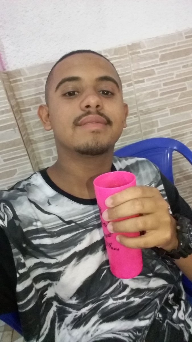 patricklimapk's tweet photo. Oba👆🍺🍁 https://t.co/COB7vteKLC