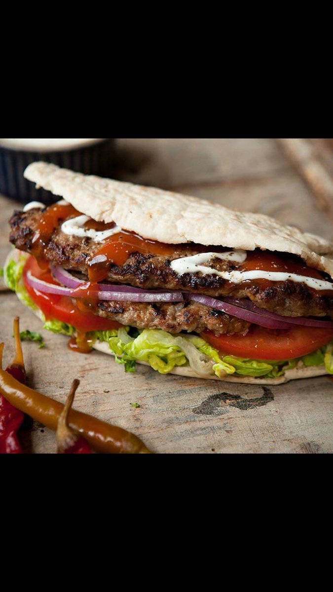 MaidstoneKebab's tweet photo. #BluePlanet2 #XFACTOR #MexicoGP #NationalCatDay #steps #Strictly #RobotWars #Girona #renault #vettelHamilton #mollie #Kvyat #kimi #maidstone https://t.co/F4JM2yPEoG