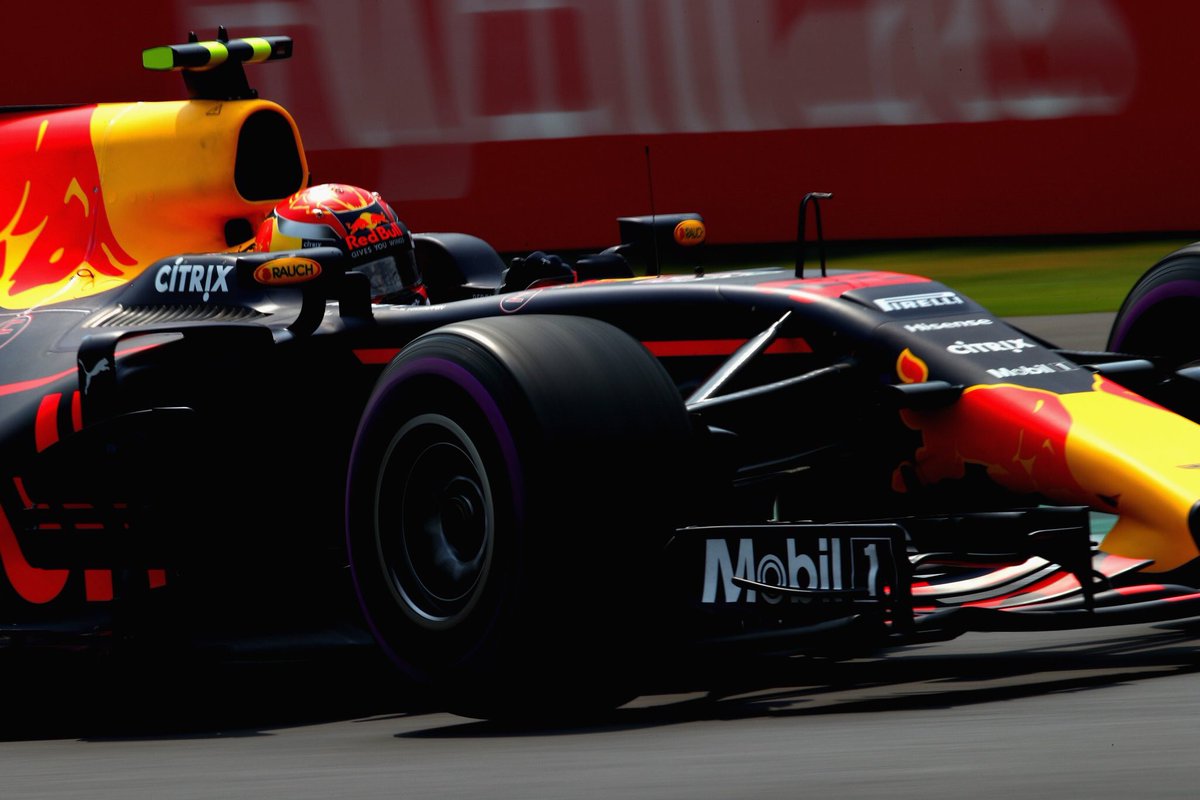MauriceMugisha's tweet photo. Vettel 📻: Mama Mia... that's too much! (23 seconds off RAI)
Me: Get on with it! 
@Max33Verstappen leads... 
#MexicoGP 
#SSF1 https://t.co/HlJkkBTZE9
