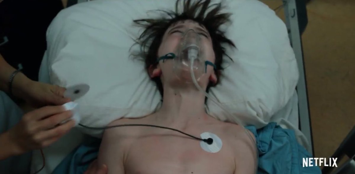 bellamybyers's tweet photo. noah schnapp had me crying every episode give this boy all the awards https://t.co/notCazouUl