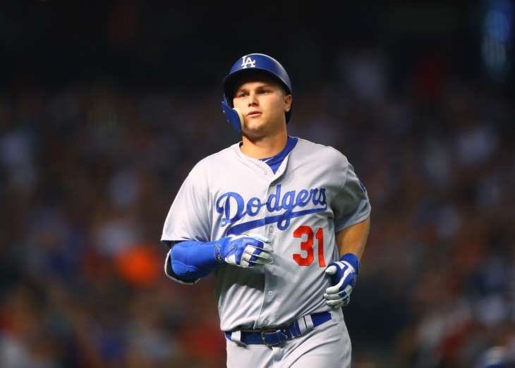JWTaylor64's tweet photo. Game 5 soon...๐โพ๏ธ
#letsdothis #worldseries #thisteam #letsgododgers #take2017 #winforvin #game5 #thinkblue https://t.co/OUrE4Pvp98