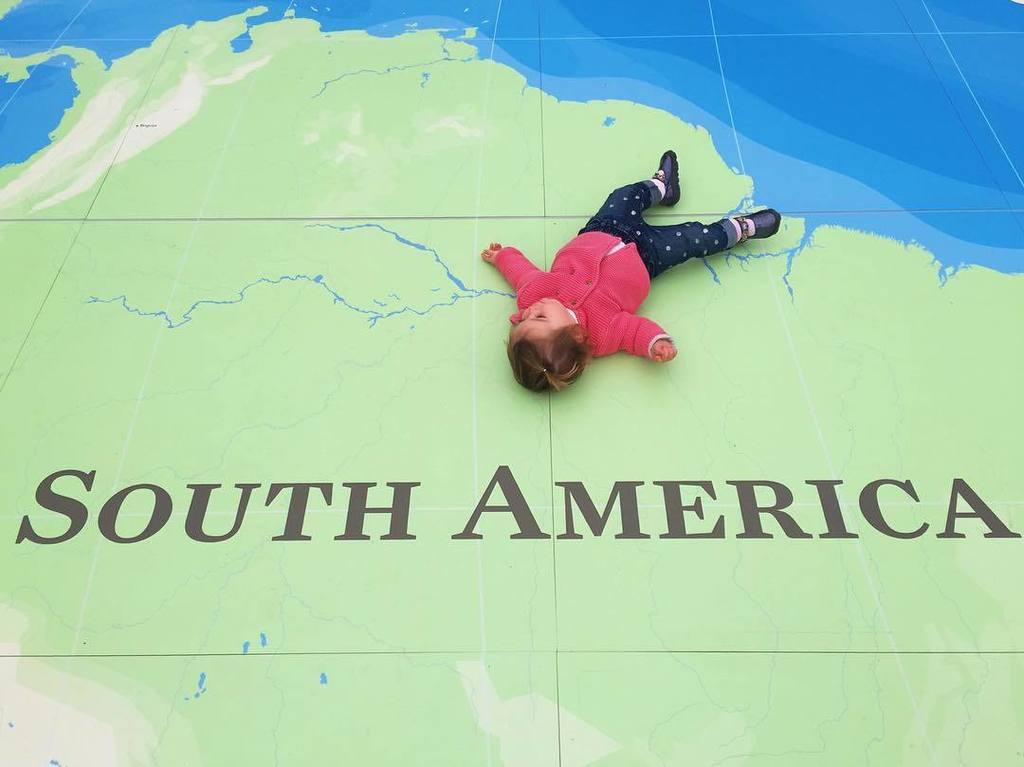 knicker_elastic's tweet photo. Chilling out in South America and cruising down the Amazon... 😎🙂🚣🏻💤 #greatmap #greenwich #tinytraveller #passionpassport #travelbug #miniex… https://t.co/2XTMGdUuAx