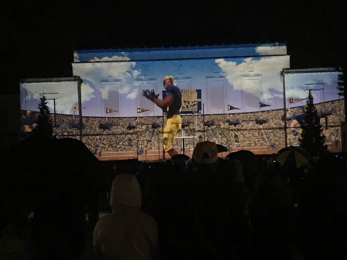 MarkfWilson2's tweet photo. U-M HAILstorm projection Mapping Friday. https://t.co/htfu1Lhenw