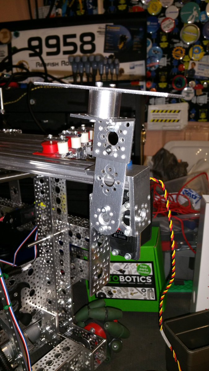 Beryl_766's tweet photo. Progress! Thank goodness we have a stockpile of @Actobotics parts on hand! #nosleeptillhouston #teamactobotics https://t.co/jMwkjvHNRz