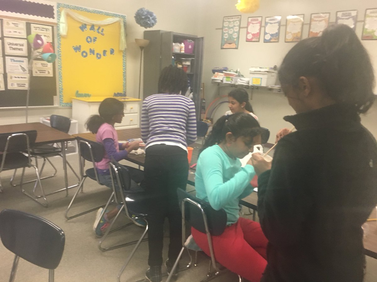 graham204PA's tweet photo. We read The Toothpaste Millionaire..and then created our own toothpaste!#eeeeew! https://t.co/1hjFeOeFdI