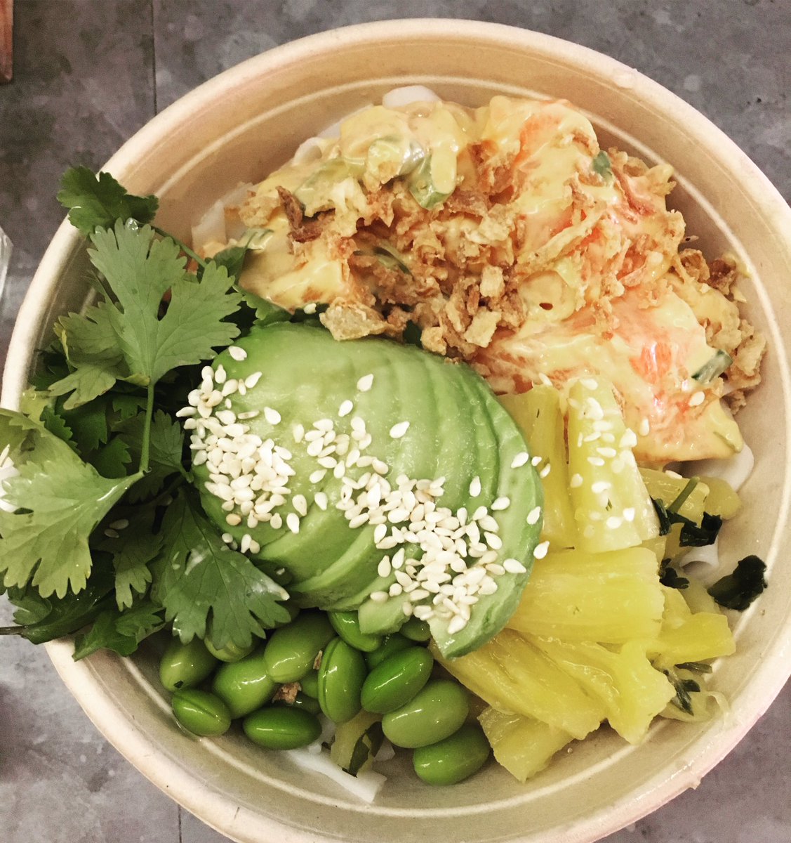 SBHSmissborg's tweet photo. Every holiday is just like a school day when you're a food teacher. Enjoying Dublin delights 👌🏻#greenteacremebrulee #hawaiianpokebowl https://t.co/qylZUII9hE