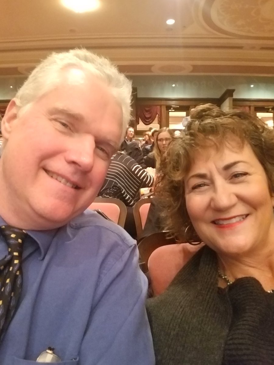 Julie_Newell's tweet photo. @Indy_Symphony #NWYO #rhapsodyinblue #gershwin #datenight https://t.co/uZcgYKKaSN